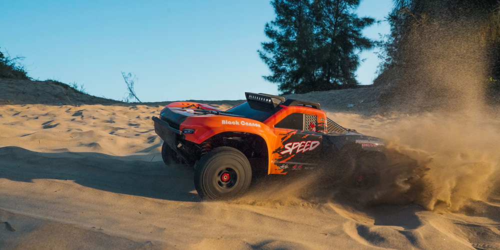 JJRC-C8822-RC-Truck-3